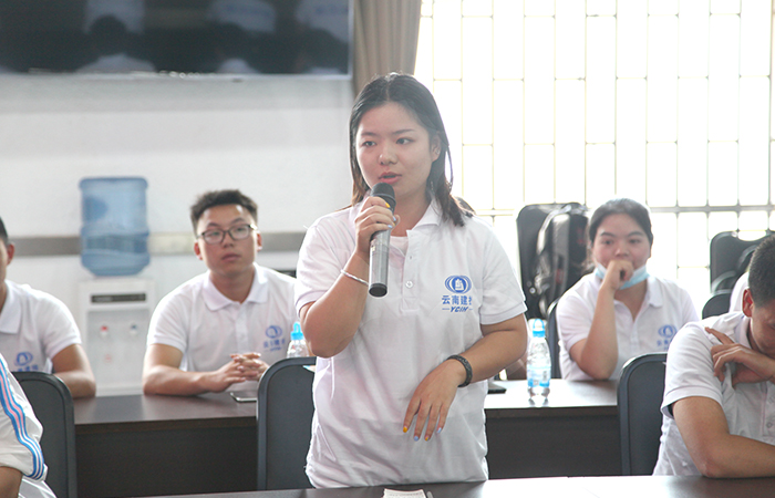 1627454579228607.jpg 新員工發(fā)問小.jpg