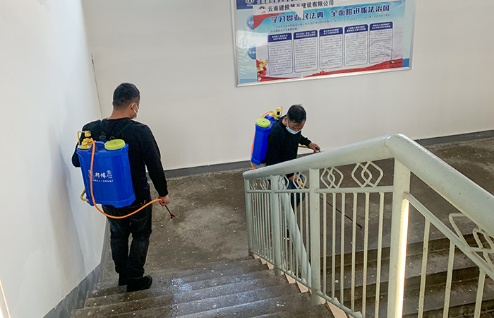 1640765380221951.jpg (小圖)疫情防控攝影.代蓉1.jpg